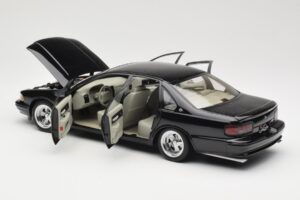 Chevrolet Impala SS Must AUTOart 1:18 71091 Metall - pilt 5/8