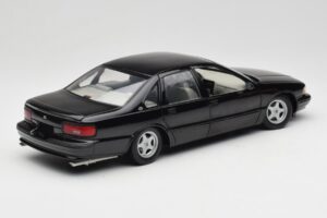 Chevrolet Impala SS Must UT Models 1:18 21031 Metall - pilt 3/8