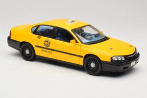 Chevrolet Impala Takso Maisto 1:18 36617 Metall - pilt 6/8