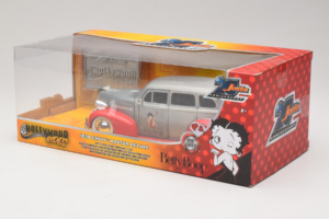 Chevrolet Master Deluxe Dark Silver Metallic Red Jada 1:24 253745012 Metall - pilt 3/3