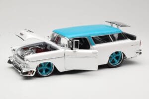 Chevrolet Nomad Valge Maisto 1:18 32613 Metall - pilt 2/8