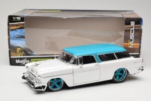 Chevrolet Nomad Valge Maisto 1:18 32613 Metall - pilt 8/8