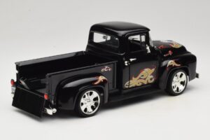 Chevrolet Old School Cody Project Truck & Chopper Set Joyride 1:18 33911 Metall - pilt 3/8