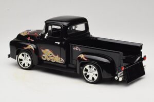 Chevrolet Old School Cody Project Truck & Chopper Set Joyride 1:18 33911 Metall - pilt 7/8