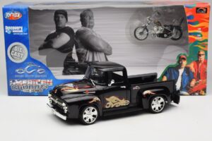 Chevrolet Old School Cody Project Truck & Chopper Set Joyride 1:18 33911 Metall - pilt 8/8