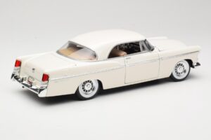 Chrysler 300B Valge Maisto 1:18 531897 Metall - pilt 3/8
