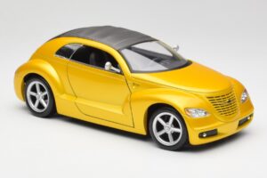 Chrysler Pronto Cruizer Kuld Maisto 1:18 37800 Metall - pilt 6/8