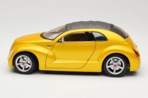 Chrysler Pronto Cruizer Kuldne Maisto 1:18 50338 Metall - pilt 4/8