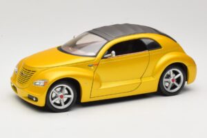 Chrysler Pronto Cruizer Kuldne Maisto 1:18 50338 Metall