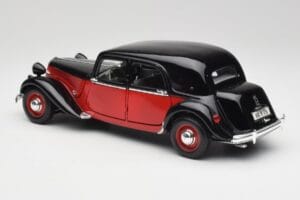 Citroen 15CV 6 Cyl Must & Punane Valmy Maisto 1:18 56009 Metall - pilt 7/8