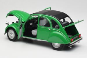 Citroen 2CV Bamboo Roheline Minichamps 1:18 150111502 Metall - pilt 5/8