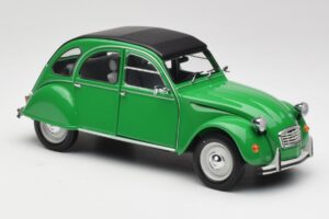 Citroen 2CV Bamboo Roheline Minichamps 1:18 150111502 Metall - pilt 6/8