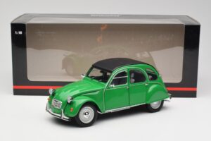 Citroen 2CV Bamboo Roheline Minichamps 1:18 150111502 Metall - pilt 8/8