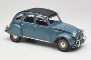 Citroen 2CV Bleu Nuit Solido 1:18 8028 Metall - pilt 4/6