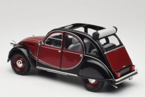 Citroen 2CV Charleston Punane Minichamps 1:18 150111501 Metall - pilt 7/8