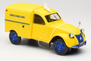 Citroen 2CV Fourgonnette Michelin Bibendum Norev 1:18 181502 Metall - pilt 4/6