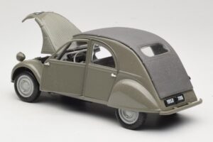 Citroen 2CV Hall Maisto 1:18 31834 Metall - pilt 5/8