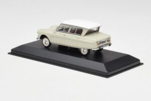 Citroen Ami 6 Valge Minichamps 1:43 400111660 Metall - pilt 3/4