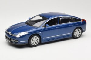 Citroen C6 Sinine Bburago 1:18 18-12073 Metall