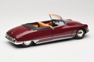Citroen DS19 Kabriolett Bordeaux Norev 1:18 181561 Metall - pilt 3/8