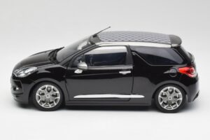 Citroen DS3 Cabrio Perla Nera Must Norev 1:18 AMC019115 Metall - pilt 4/8