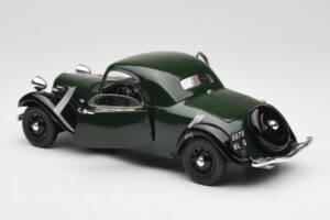 Citroen Traction Avant 11 Coupe Roheline Solido 1:18 8179 Metall - pilt 5/8