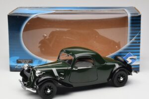 Citroen Traction Avant 11 Coupe Roheline Solido 1:18 8179 Metall - pilt 8/8