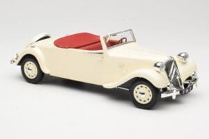 Citroen Traction Avant 11B Kabriolett Kreemjas Norev 1:18 181440 Metall - pilt 4/6