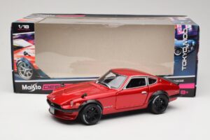 Datsun 240Z S30 Punane Maisto 1:18 32611 Metall - pilt 8/8