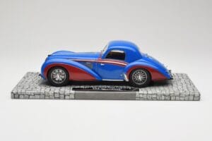 Delahaye Type 145 V12 Coupe Sinine Punane Minichamps 1:18 107116121 Vaik - pilt 3/6