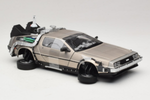 DeLorean DMC-12 Back to the Future Time Machine Sun Star 1:18 2710 Metall - pilt 4/6