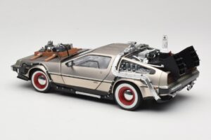 DeLorean DMC-12 Back to the Future Part III Sun Star 1:18 2712 Metall - pilt 7/8