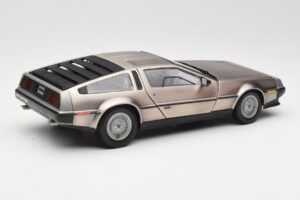DeLorean DMC-12 LK Hõbedane Sun Star 1:18 2701 Metall - pilt 3/8