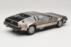 DeLorean DMC-12 Hõbedane Sun Star 1:18 2703 Metall - pilt 2/6
