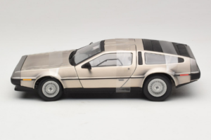 DeLorean DMC-12 Hõbedane Sun Star 1:18 2703 Metall - pilt 3/6
