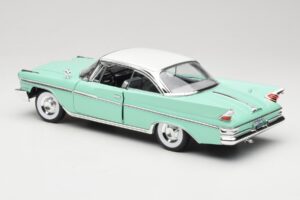 DeSoto Adventurer Roheline Road Signature 1:18 92738-R1 Metall - pilt 7/8