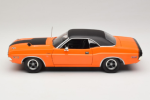 Dodge Challenger R/T Fast & Furious Darden's Car Greenlight 1:18 12846 Metall - pilt 4/8