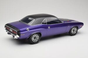 Dodge Challenger R/T Plum Crazy Otto 1:12 G083 Vaik - pilt 2/6