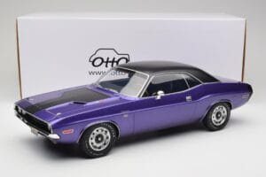 Dodge Challenger R/T Plum Crazy Otto 1:12 G083 Vaik - pilt 6/6