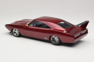Dodge Charger Daytona Fast & Furious Dom's Car GreenLight 1:18 19003 Metall - pilt 5/6