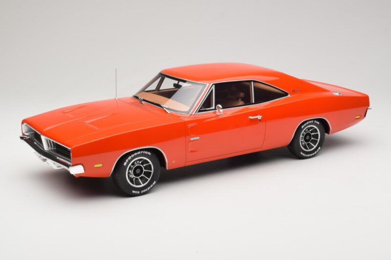 Dodge Charger Hemi Oranž Otto 1:12 G060 Vaik