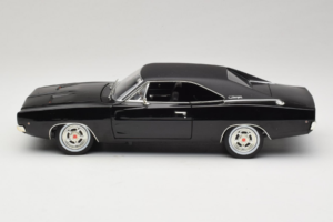 Dodge Charger R/T Steve McQueen Bullitt Movie Greenlight 1:18 12839 Metall - pilt 4/8
