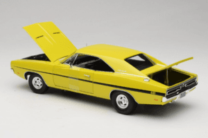 Dodge Charger R/T Kollane Dirty Mary Crazy Larry Auto World 1:18 AWSS101/06 Metall - pilt 5/8