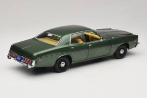 Dodge Monaco Roheline Hunter GreenLight 1:18 19045 Metall - pilt 3/8