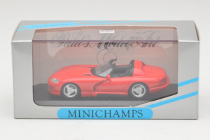 Dodge Viper RT/10 Kabriolett Punane Minichamps 1:43 430144032 Metall - pilt 4/4