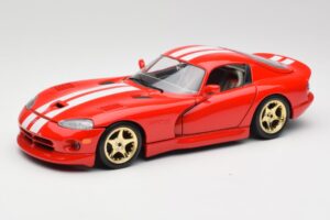 Dodge Viper GTS Punane Bburago 1:18 3075 Metall