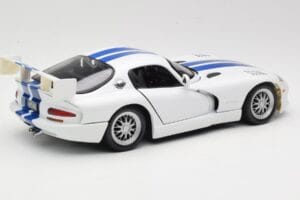 Dodge Viper GTS-R GT2 Valge 1997 Maisto 1:18 50316 Metall - pilt 3/8