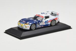 Dodge Viper GTS-R #45 Hezemans / Bunting / Zonca / Gregg Rolex 24 at Daytona 2002 Minichamps 1:43 400021445 Metall - pilt 2/4