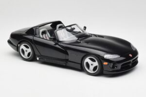 Dodge Viper RT/10 Must Bburago 1:18 3065 Metall - pilt 6/8