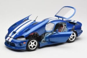Dodge Viper GTS SR II Sinine Valgete Triipudega Bburago 1:18 3330 Metall - pilt 2/8